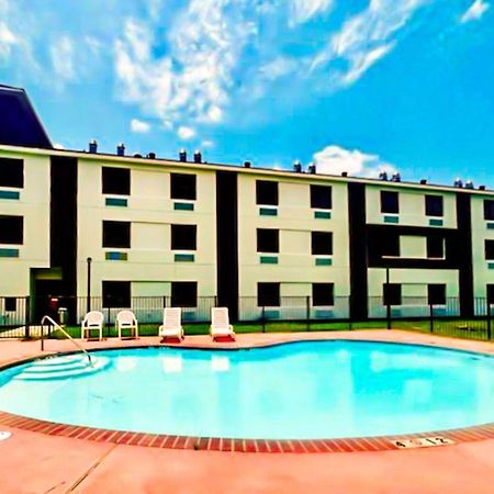 Quality Inn & Suites Lake Charles South Ngoại thất bức ảnh
