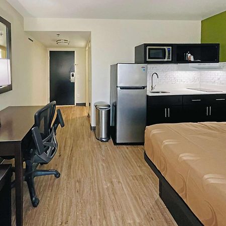 Quality Inn & Suites Lake Charles South Ngoại thất bức ảnh