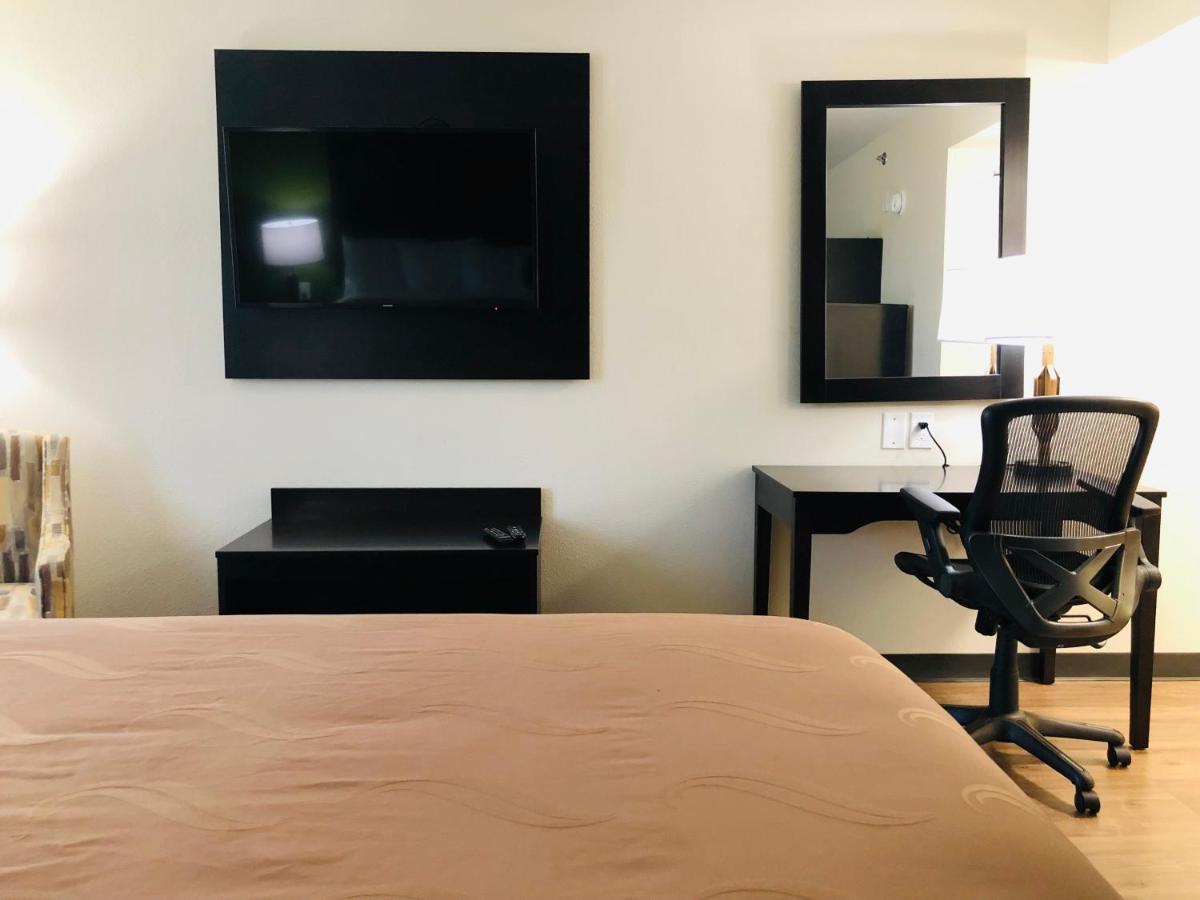 Quality Inn & Suites Lake Charles South Ngoại thất bức ảnh