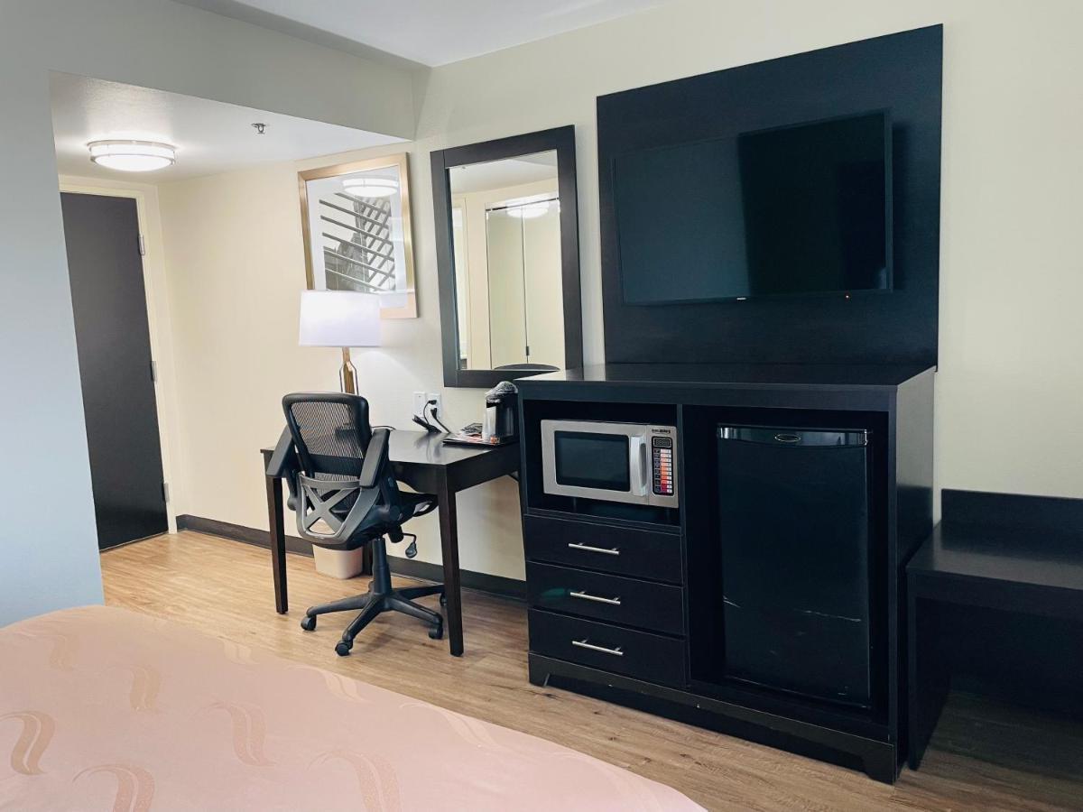 Quality Inn & Suites Lake Charles South Ngoại thất bức ảnh