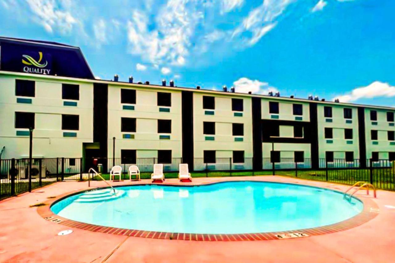 Quality Inn & Suites Lake Charles South Ngoại thất bức ảnh