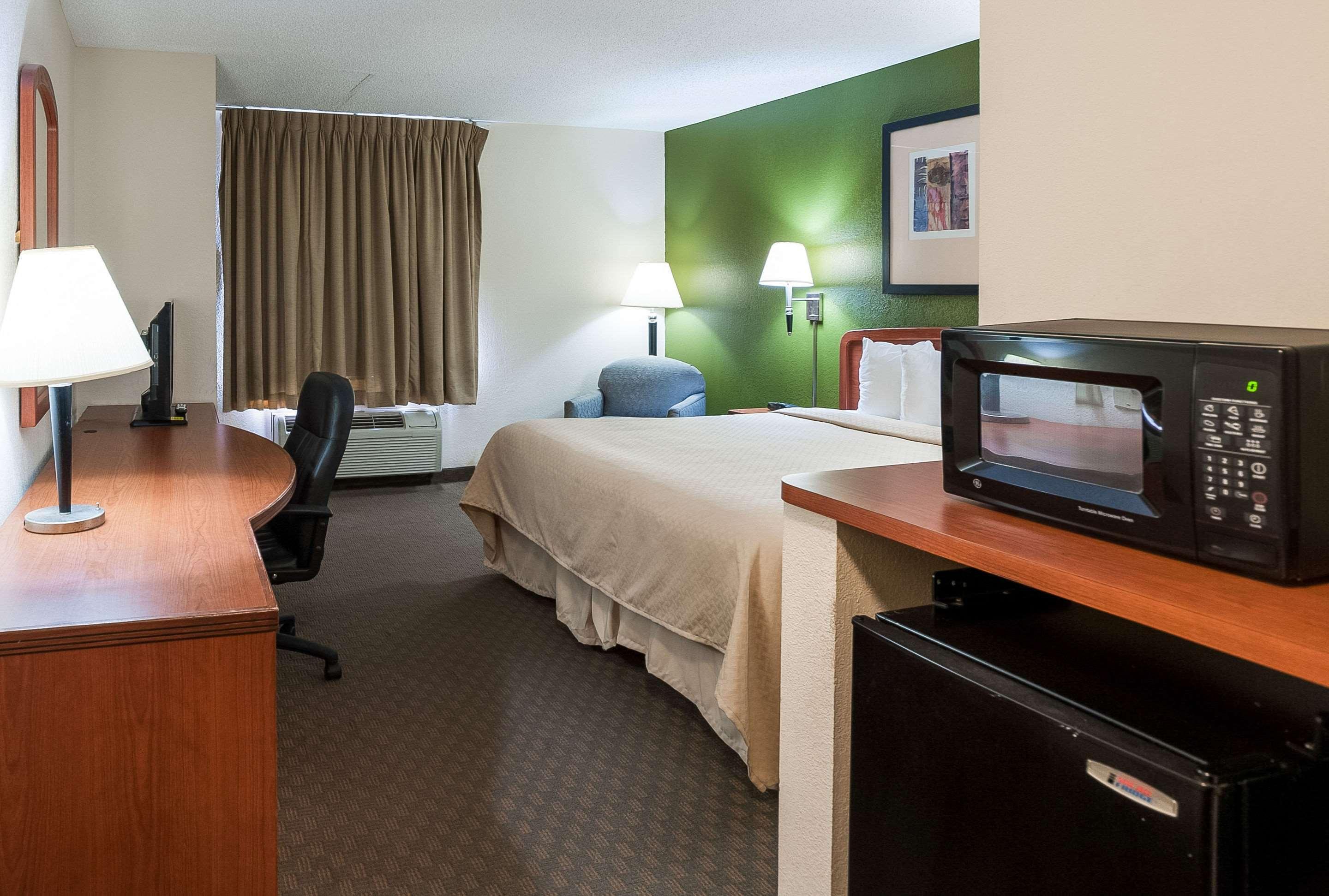 Quality Inn & Suites Lake Charles South Ngoại thất bức ảnh