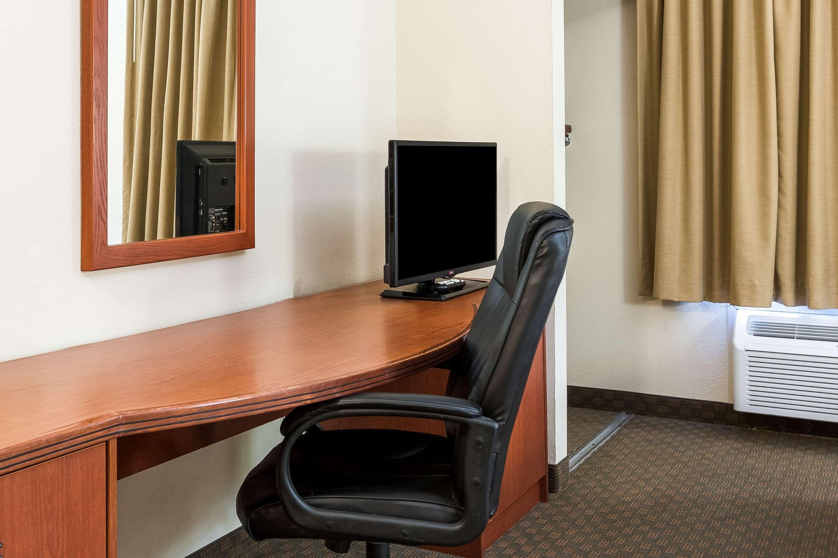 Quality Inn & Suites Lake Charles South Ngoại thất bức ảnh