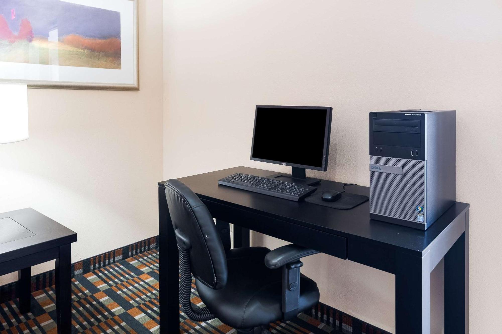 Quality Inn & Suites Lake Charles South Ngoại thất bức ảnh
