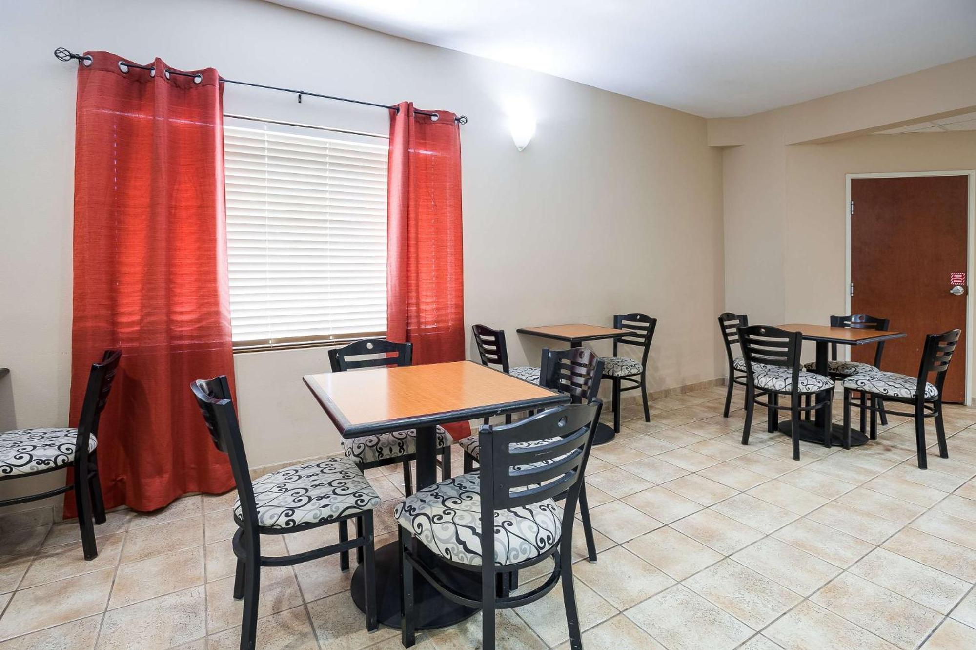 Quality Inn & Suites Lake Charles South Ngoại thất bức ảnh